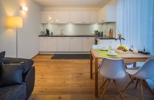 Hoerbranz Condo | Exclusive vacation apartment with balcony, 2 rooms 55m², direct hiking trails, close to the lake