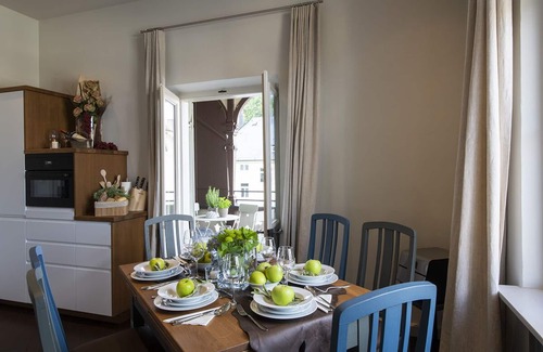 Traunstein Villa | Exclusive vacation apartment (up to 6 persons) "ZEITREISE 1891"
