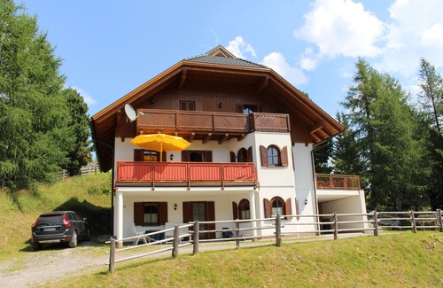 Reichenau Apartment | Exclusive vacation apartment with a sauna and fireplace