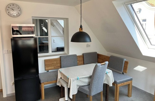 Seligenporten Apartment | Exclusive vacation apartment in the historic monastery courtyard