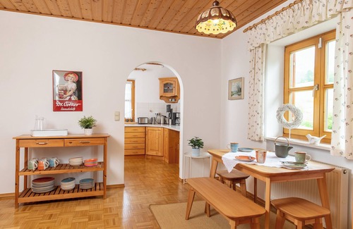 Lam House | Exclusive vacation home with sauna and wood-fired outdoor bathtub!
