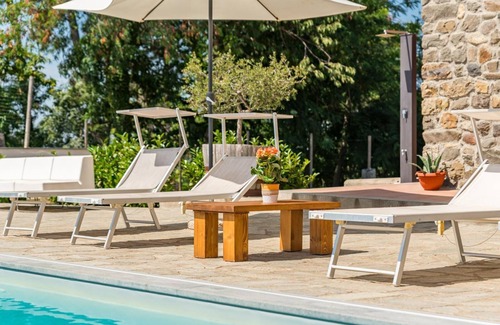 Sarzana Villa | Exclusive Villa, A/C, Pool, Sauna, Gym, Beach Volleyball, Free Wi-Fi, Sat TV, BBQ