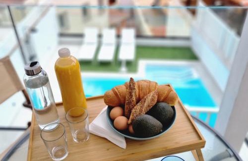 Arguineguin Villa | Exclusive villa with heated saltwater pool, roof terrace with beautiful views in Mogán