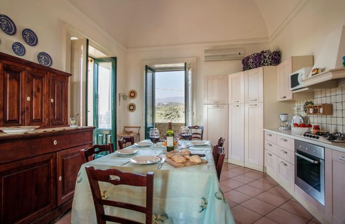 Archi Villa | Exclusive Villa with Pool & Jacuzzi, lovely Sea-Etna view near Catania/Taormina