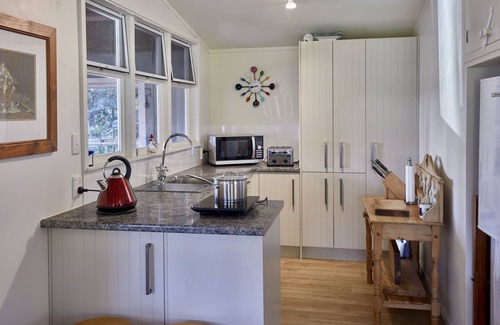 Kerikeri House | Exclusive Waterfront Peninsular - near Kerikeri