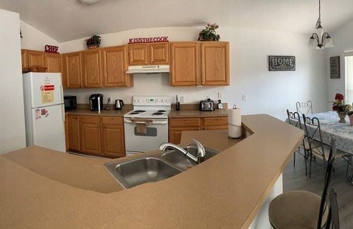 West Haven Villa | Exec 4 Bed Spacious Villa in Gated Community of The Sanctuary, Champions Gate