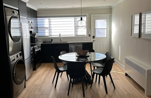Hawkesbury Apartment | Executive 2 bedrooms 1200sf apartmentnn