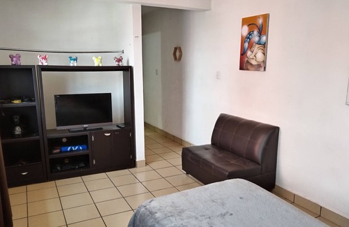 Ixtapalapa Apartment | Executive apartment! 5 minutes from the Santa Fe shopping center! TV and Wi-Fi