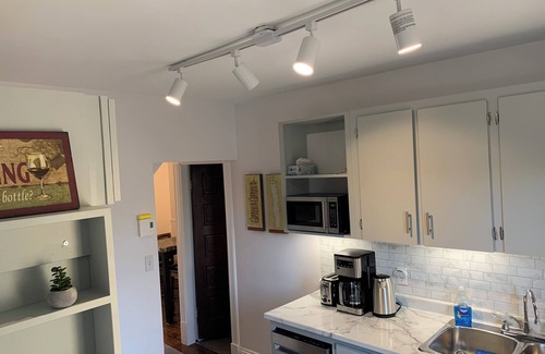 Wolfville Apartment | Executive Apartment 1 or 2 Bedroom Apartment in Downtown Wolfville