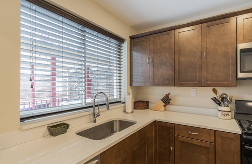 Little Italy Apartment | Executive Apartment Cleveland's Little Italy