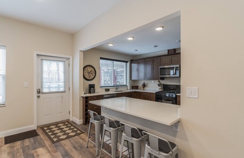 Little Italy Apartment | Executive Apartment Cleveland's Little Italy