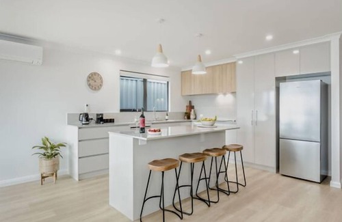Albany House | Executive Comfort right in the Heart of Albany
