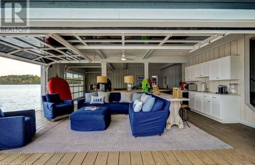 Minett Cottage | Executive Cottage in Muskoka