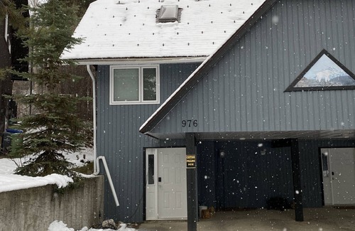 East Kootenay Condo | Executive family condo on Kimberley ski hill - your mountain getaway