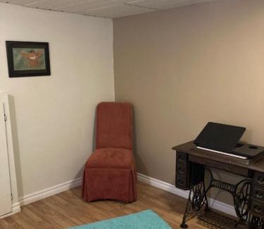 Edmundston House | Executive Guest Suite