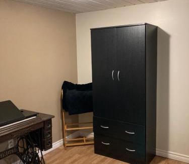 Edmundston House | Executive Guest Suite