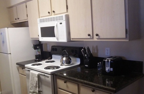 Summerlin Condo | Executive/Hiker Oasis In Quiet Area - 15 Min. To Strip