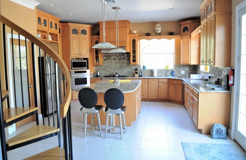 Northwest Point House | Executive home 5 mins drive from world famous Seven Mile Beach w/Swimming Pool