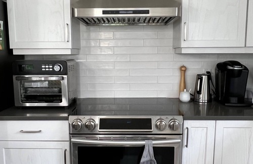 Dieppe House | Executive Home in Dieppe (Semi-Detached) - close to airport & downtown nMoncton