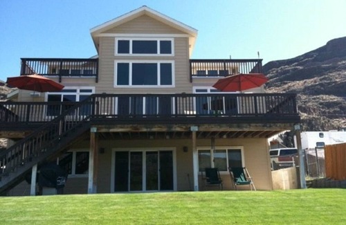 Sunland Estates House | Executive home in the incredible Columbia Gorge Basin on the Columbia River