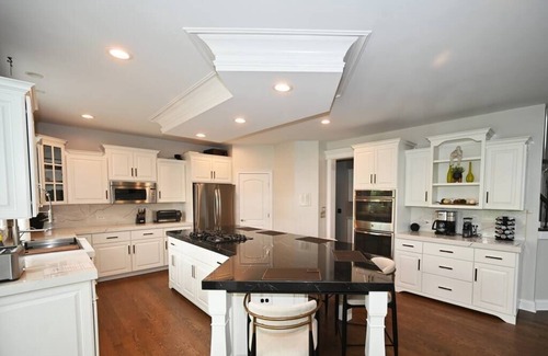 Geneva House | Executive Home with Luxurious amerities