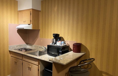Richmond City Centre Hotel | Executive Hotel Vancouver Airport