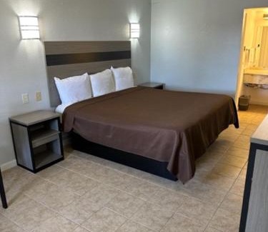 Mercedes Hotel | Executive Inn Mercedes Weslaco
