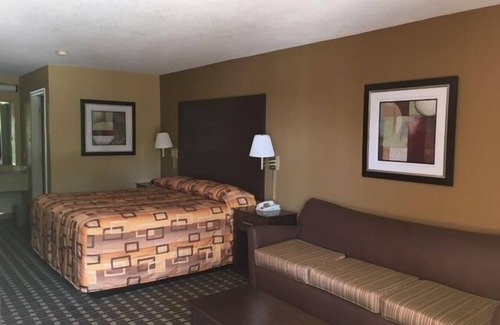 Longview Hotel | Executive Inn & Suites