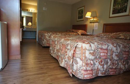Orange Hotel | Executive Inn & Suites