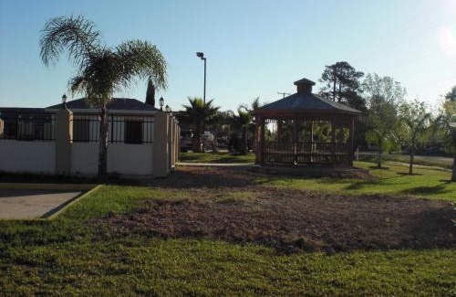 West Columbia Hotel | Executive Inn & Suites West Columbia