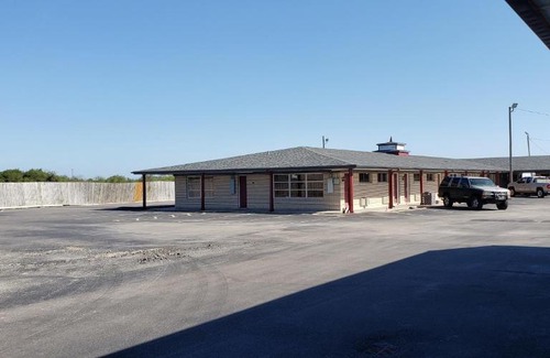Central City Hotel | Executive Inn