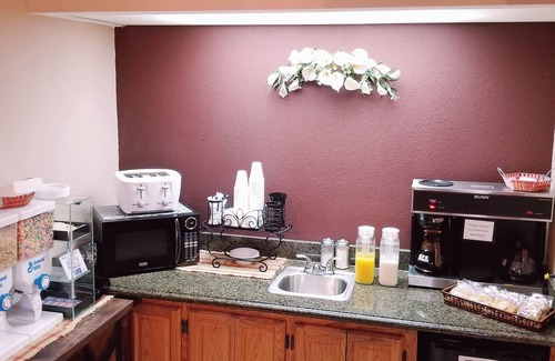 Scottsville Hotel | Executive Inn
