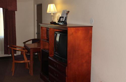 Zanesville Hotel | Executive Inn