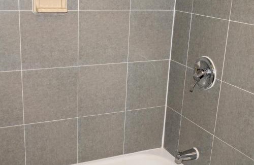 Zanesville Hotel | Executive Inn