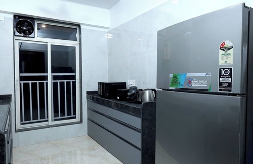 Borivali East Apartment | Executive Living: 2 BHK in Borivali East