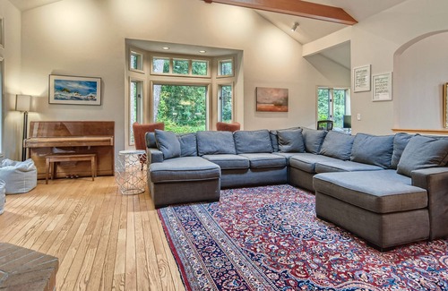 Carver House | Executive Mediterranean Home at Beavercreek