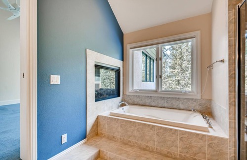 Evergreen West Central House | Executive Mountain Home ~ 6 mos min ~ Gated, Great Location, Views!