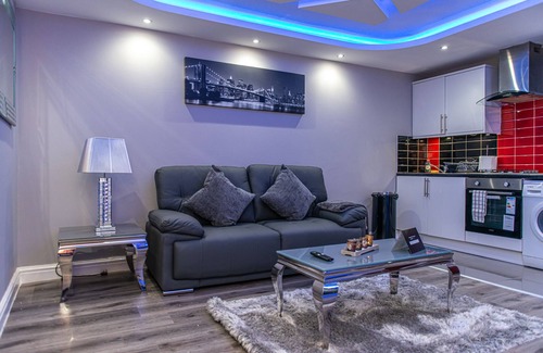 Bradford Apartment | Executive One Bedroom Apartment