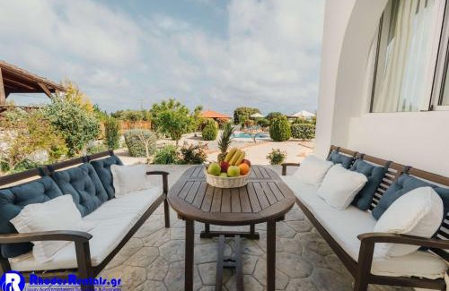 Gennadi Villa | Executive Rhodes Villa Villa Gennadi 2 Bedroom Villa Private Pool & Sea View Gennadi