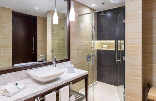 Al Qasimia Apartment | Executive Room Near Al Nad Park By Luxury Bookings