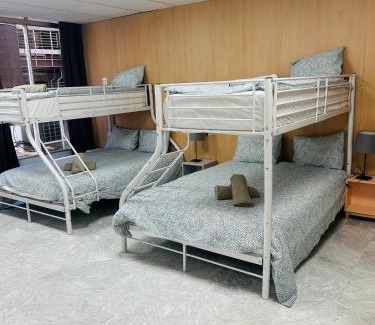 Ensanche Centro Apartment | Executive Soho Office Loft - Malaga Center