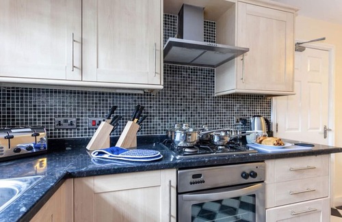 Latchford House | Executive St Marys House - Lovely Four bed townhouse