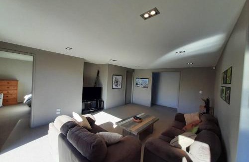 National Park Village Villa | Executive Stay Tongariro