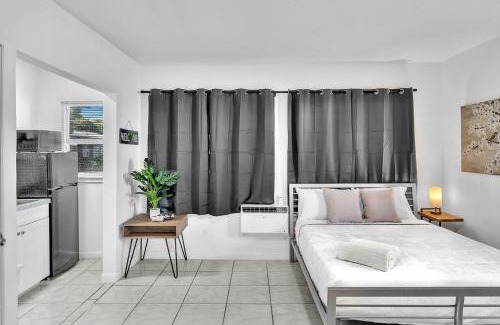 Downtown Hollywood Apartment | Executive Studio Suite Hollywood Beach Blvd