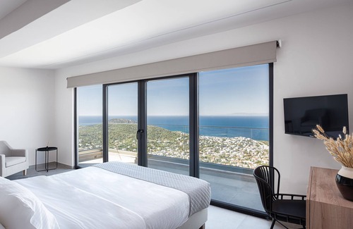 Saronikos House | Executive Suite By Saronida Hills