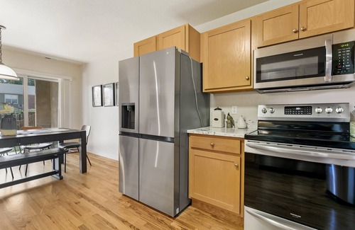 Northeast Colorado Springs House | Executive Townhouse To Stay
