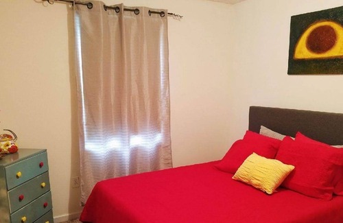 Acworth House | Exhale, and Enjoy your Vacay :-)!
