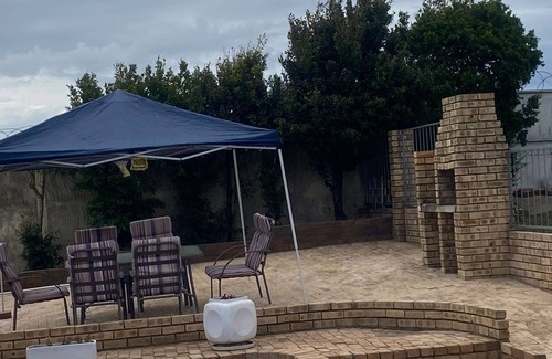 Port Elizabeth Apartment | Exhale in Port Elizabeth/Gqeberha n2 Bedroom apartment in the Friendly City