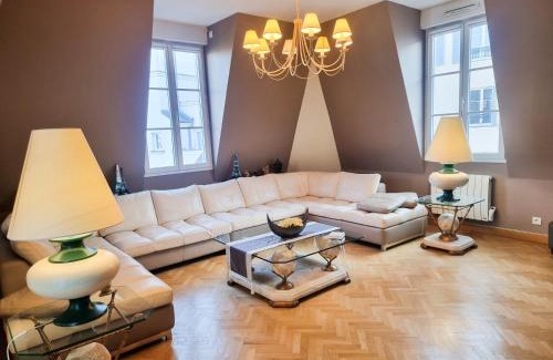 Le Plessis-Robinson Apartment | EXIGEHOME appartement de standing centre ville 3 chambres