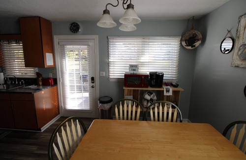 Brownsville Cottage | Exile on Main Street